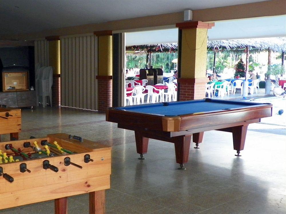 Hotel Suerre Guapiles Luaran gambar