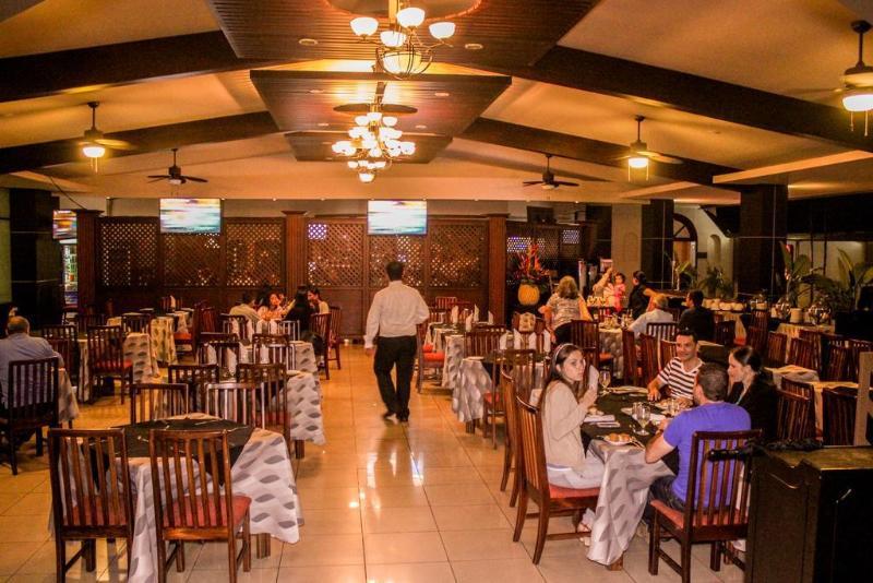 Hotel Suerre Guapiles Luaran gambar