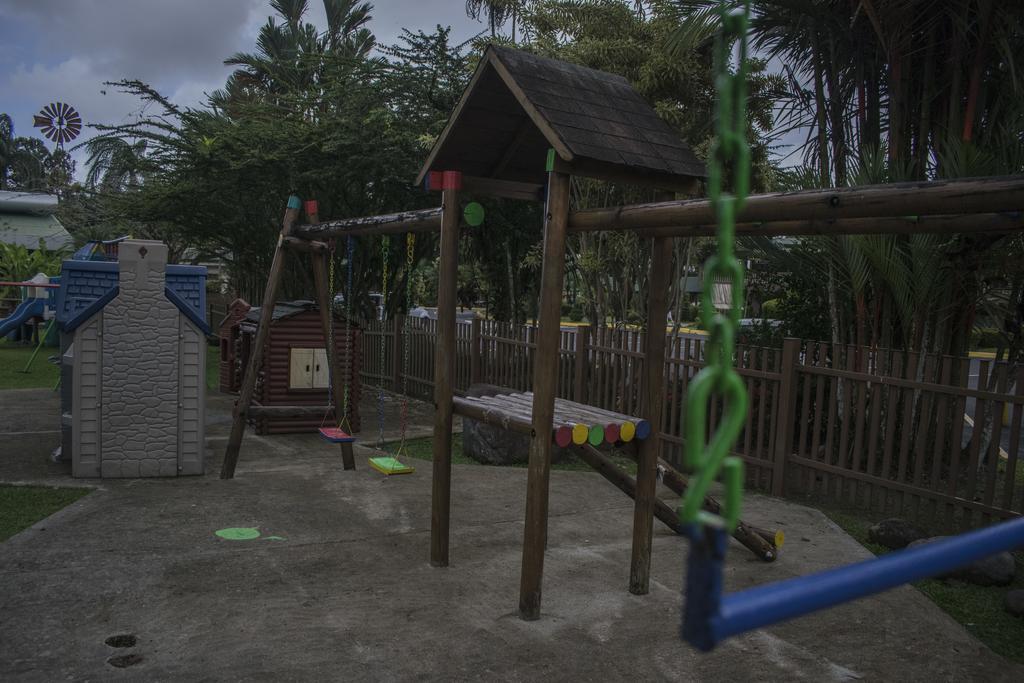 Hotel Suerre Guapiles Luaran gambar
