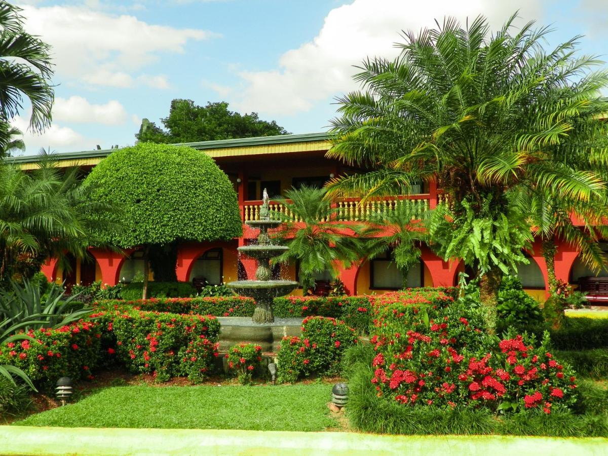 Hotel Suerre Guapiles Luaran gambar
